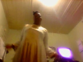 ME PRAISE DANCING TO TAKE ME TO THE KING