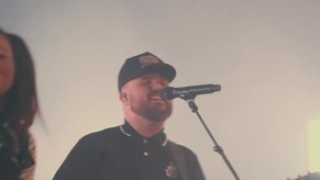 Cody Carnes, Kari Jobe ‘Firm Foundation (He Won’t)’ and ‘Great Are You Lord’ Live Performance