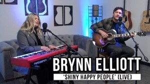 Brynn Elliott | 'Shiny Happy People' (live)