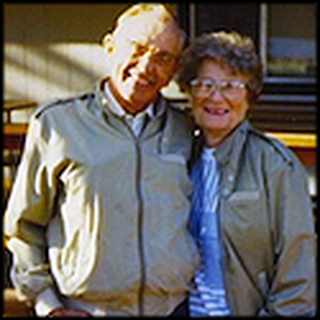 A Couple Married 72 Years Dies Holding Hands