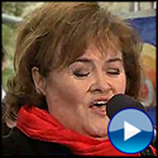 Susan Boyle Sings O Holy Night Live in New York