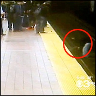 Stranger Saves a 63 Year-Old Man From Death