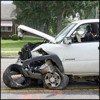 God Miraculously Saved a Car Full of Passengers Hit by a Truck