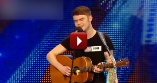 A Boy's Heartfelt Song Completely Silences the Crowd