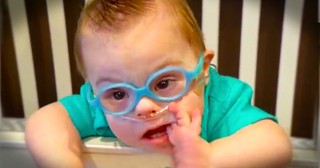 His Mom Wanted to Rock Him 1 Last Time Before He Died.  But Then a MIRACLE Happened!