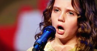 Talented Little Girl Left the Judges Speechless and Gets a Standing Ovation