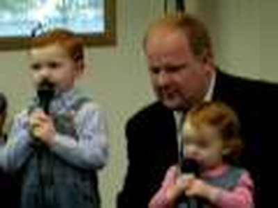 The Singing C!^­y Children