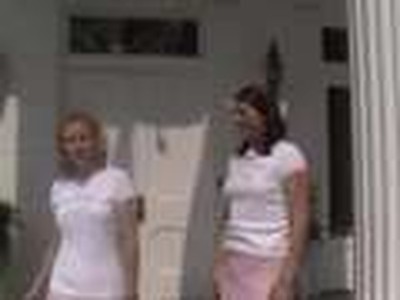 Princess Bubble visits the Governors Mansion