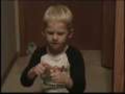 Kids Singing About Jesus - CUTE!