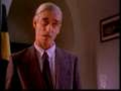 Behind The Sun (en espa&ntilde;ol) - clip 9