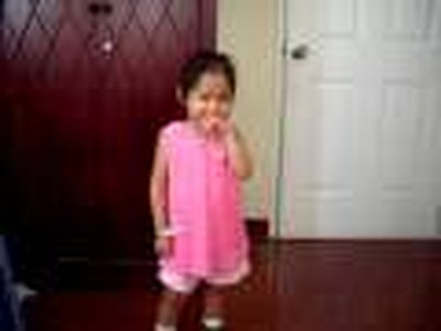 Ava singing The Pirates who dont do anything