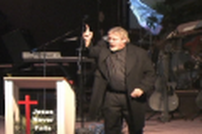 Pastor Dann E. Travis