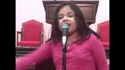 Cantemos los niños alabanzas a Cristo 