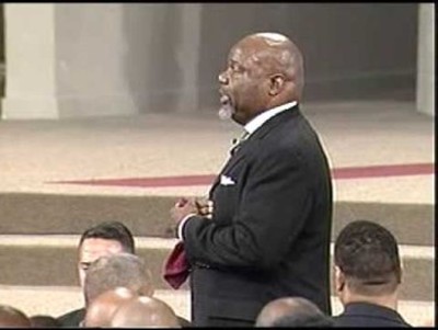 Bishop TD Jakes Fight Back Praise
