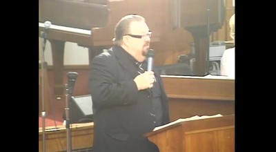 Prophet J. Raymond Starrett moving in the gifts of the spirit,prophecy,signs and wonders and miracles