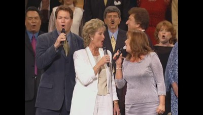 Dean Hopper, Ann Downing, Kim Hopper - Onward Christian Soldiers / We're Marching to Zion (Medley) (Live)