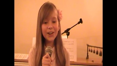 Connie Talbot (aged 10) - Listen
