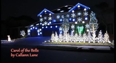 Amazing Christmas Light Show - Carol of the Bells