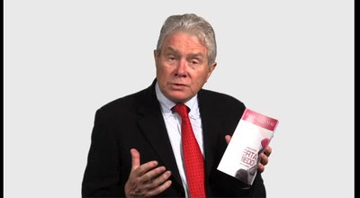 Luis Palau habla sobre el libro Qué hacer cuando estas muerta de miedo 