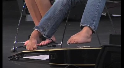 Talented Young Man George Dennehy with out Arms Performs Jesus Paid it All with His Feet