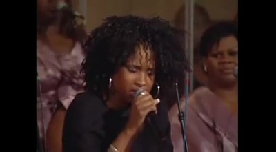 Jennifer Hudson Performs Wonderful Change