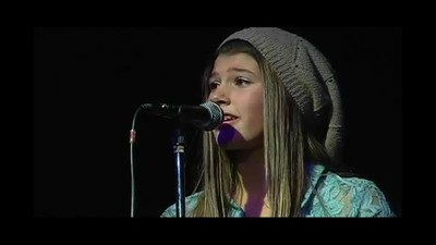 12 Year-Old Writes Performs Moving Song For Her Mom Battling Cancer