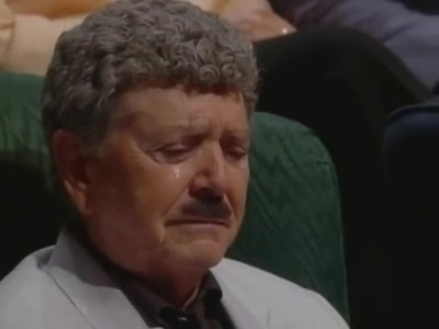 Bill & Gloria Gaither - Beyond The Sunset (feat. George Younce) [Live]