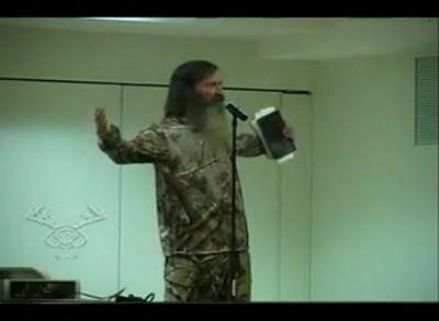Duck Dynasty Star Phil Robertson Preaches a POWERFUL Sermon - Perfect For Easter!