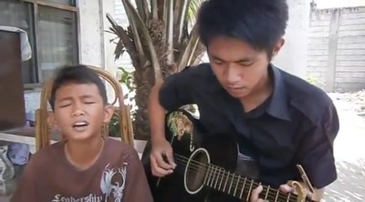 A Street Boy from the Philippines Has a Voice You Won't Believe! 