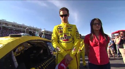 Duck Dynasty Willie Robertson Prays at NASCAR