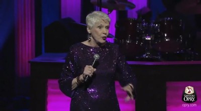 Christian Comedian Jeanne Robertson at the Grand Ol Opry!