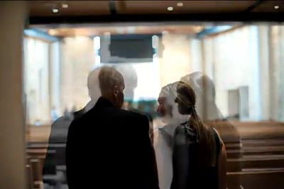 Dying Father Fulfills His Last Wish and Walks His Daughters Down the Aisle