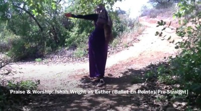 5 Minute Church With Ishah Wright (The Esther Episode)