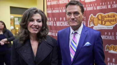 Meant 2 Live Presents Splendor: Michael W. Smith  Amy Grant