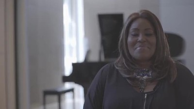 Mandisa - Out Of The Dark