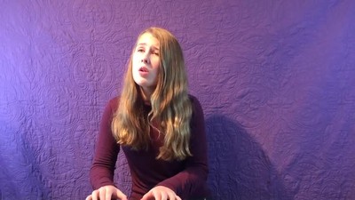 Molly Rae sings "Hallelujah"