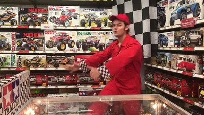 Discover this amazing Wall Climbing Transforming RC online at Hamlyes.