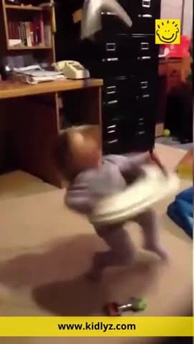 Cute Baby Dance