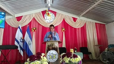 Tema: Derribando Fortalezas 2. COR.10:3-5 