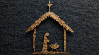 A Prayer of Wonder at the Manger | Your Daily Prayer