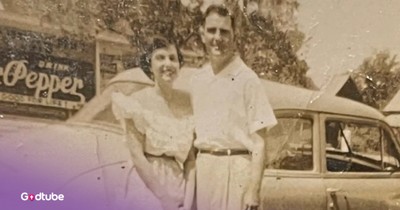 Wallet Lost More than 60 Years Ago Returned To Family