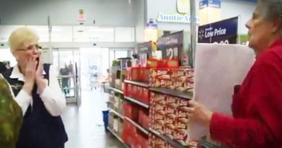 Couple Got Divorced 43 Years Ago But Now Engaged After Walmart Proposal