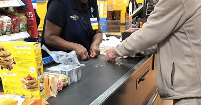 Walmart Cashier Steps In As Flustered Elderly Man Apologizes For Holding Up Check Out Line