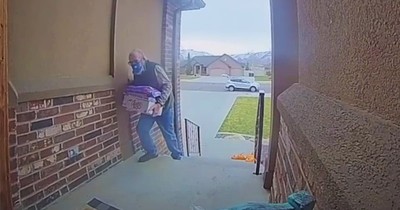 Woman Posts Desperate Plea After Spotting Elderly Veteran Struggling To Make Deliveries