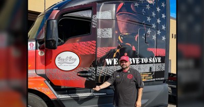 Angel Truck Driver Witnesses Horrific Crash And Immediately Pulls Over To Help