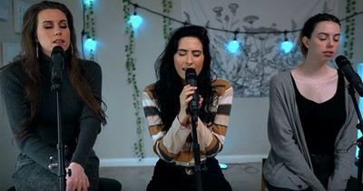 6 Sisters Singing 'You Say' Lauren Daigle Cover Is Just The Pick Me Up You Needed