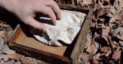 Boyfriend Surprised His Girlfriend With A Surprise Treasure Hunt Proposal