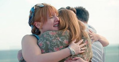 Strangers On The Street Left In Tears As They Receive A WestJet Airlines Christmas Miracle