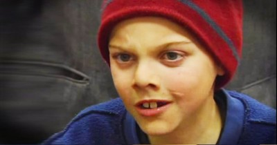 Emotional Video Of 'The Christmas Shoes'