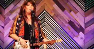 Christian Comedian Anita Renfroe Sings 'Those Ain't Pants'